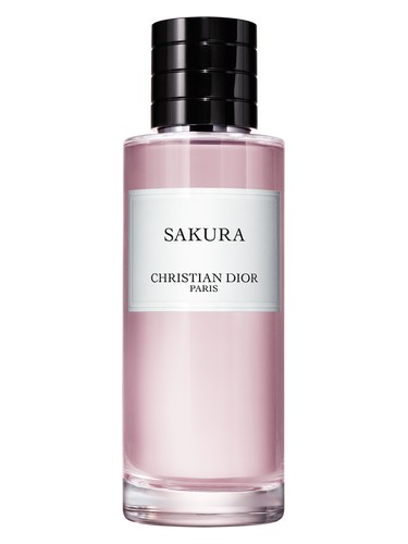 Dior Sakura perfume bottle