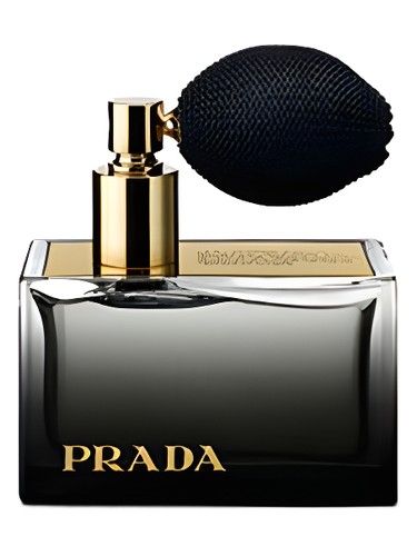 Prada L'Eau Ambree perfume bottle