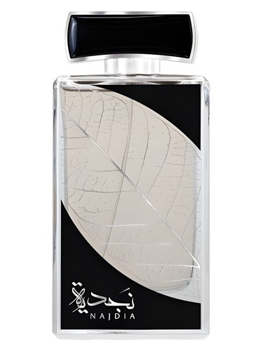 Lattafa Perfumes Najdia perfume bottle