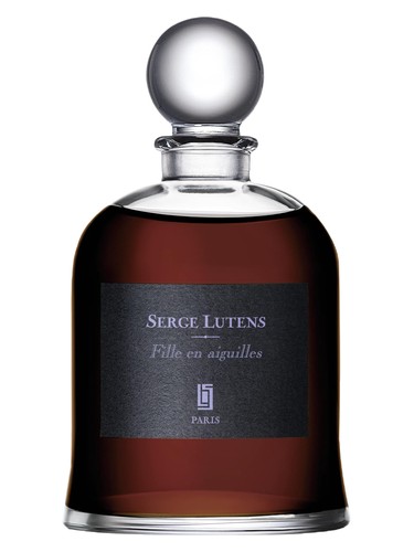 Serge Lutens Fille en Aiguilles perfume bottle