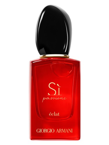Giorgio Armani Si Passione Eclat De Parfum perfume bottle