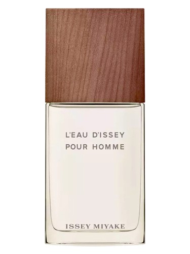 Issey Miyake L’Eau d’Issey pour Homme Vetiver perfume bottle